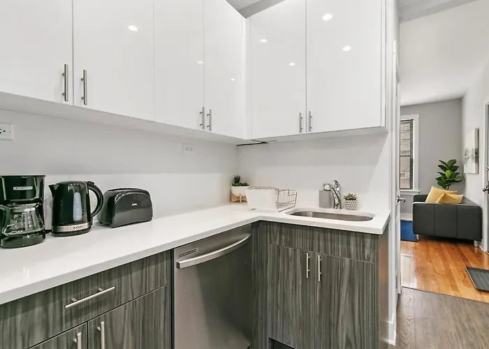 Newly Renovated 1br In Ideal Location - Belmont E1